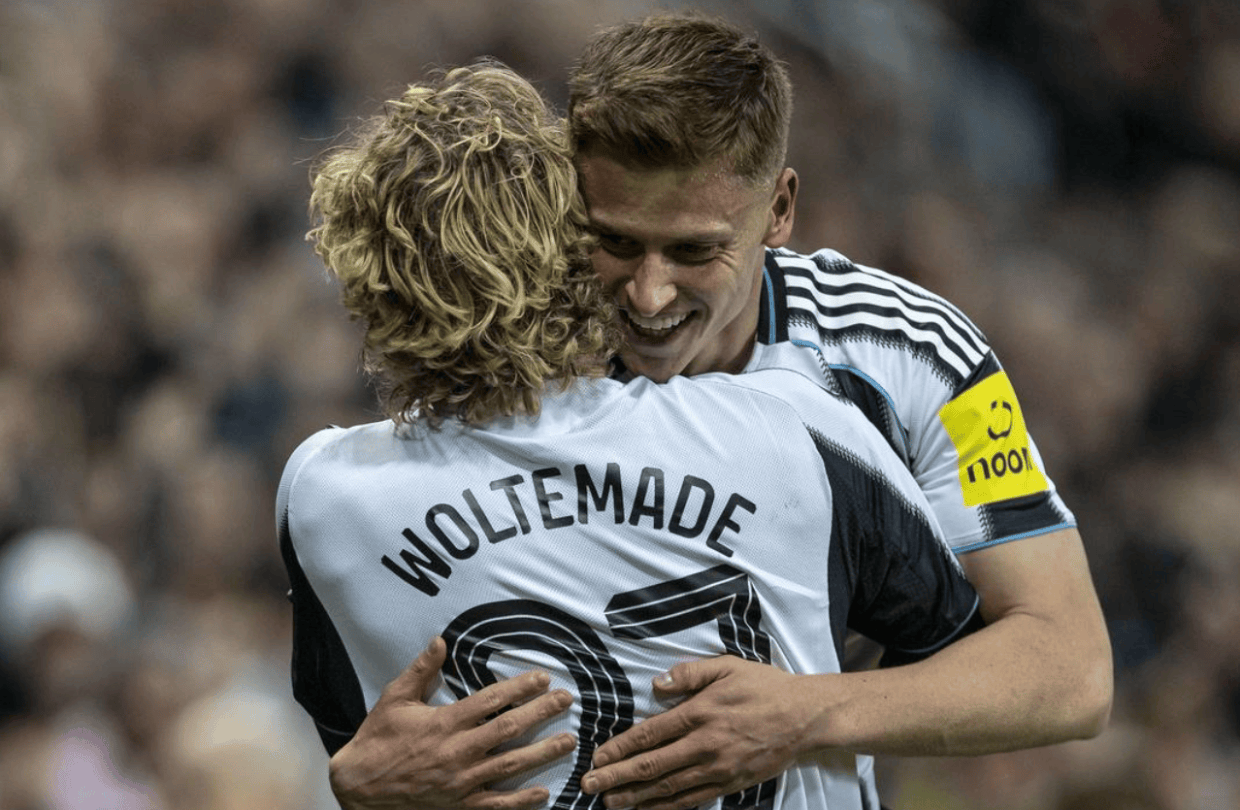 一场0-2让英超劲旅出局,弗兰克无能为力,换了3人都没用